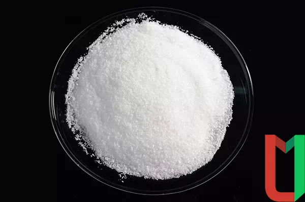 Фосфат кальция трехзамещенный  для пищевой промышленности ТУ 2148-584-00205087-2003 100 кг